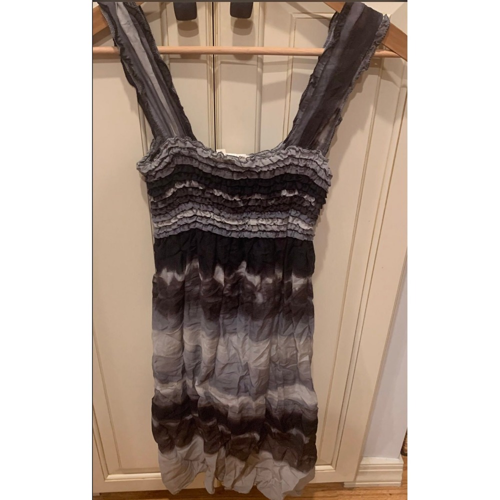Max Studio specialty sleeveless sundress size‎ small. Black gray and white.